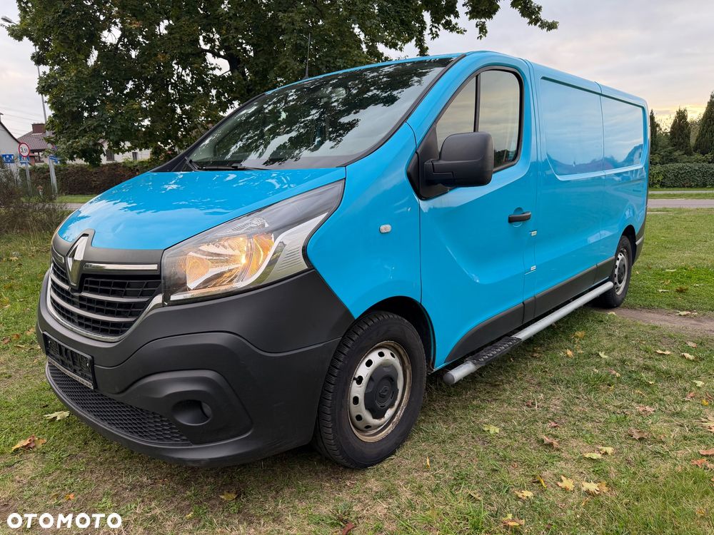 Renault Trafic - 1