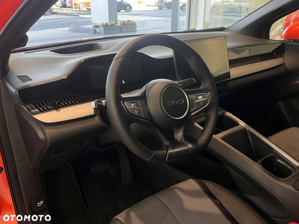 BYD Dolphin - 13