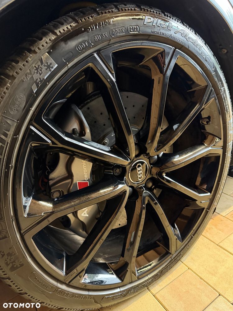 Audi RS Q3 ver-2-5-tfsi-quattro-s-tronic - 8