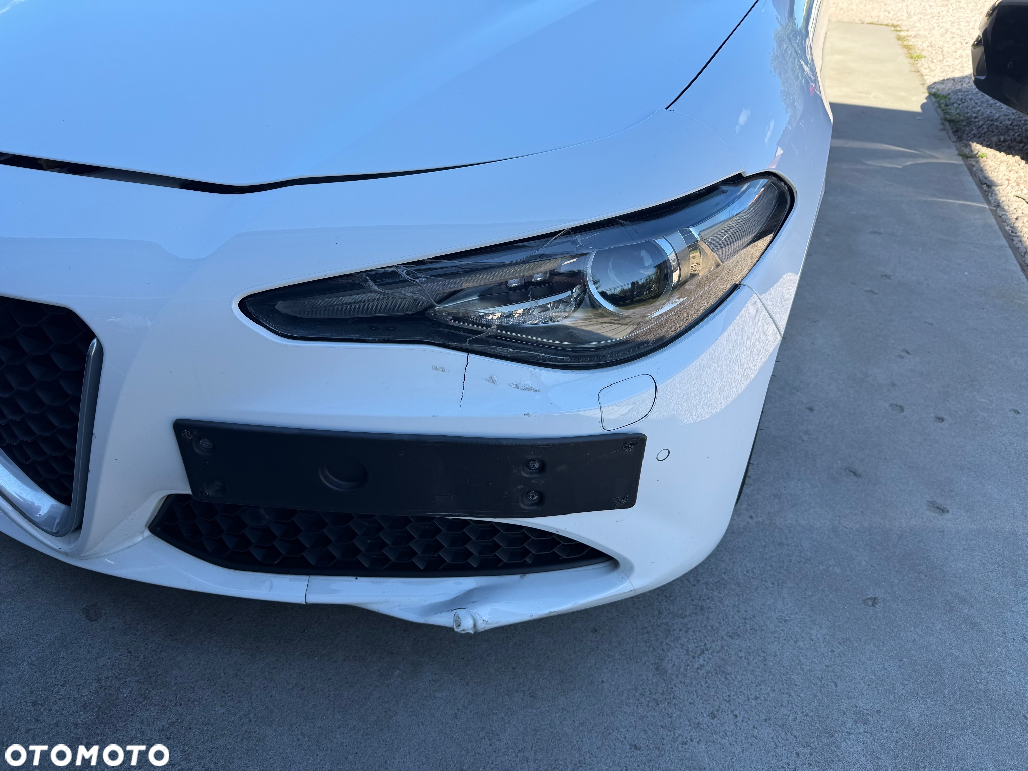 Alfa Romeo Giulia 2.0 Turbo 16V AT8 Super - 24