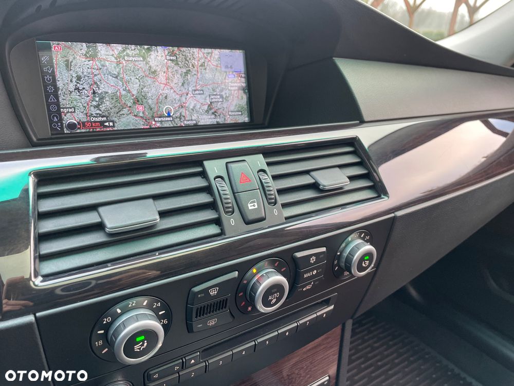 BMW Seria 5 530d Edition Exclusive - 33