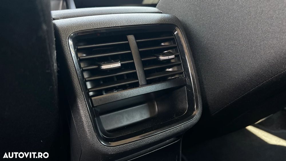 Skoda Octavia 2.0 TDI DSG Style - 26