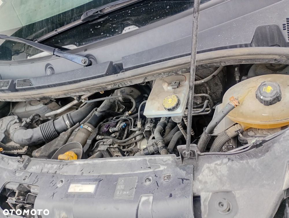 Renault Master furgon blaszak  l3 h2 - 16
