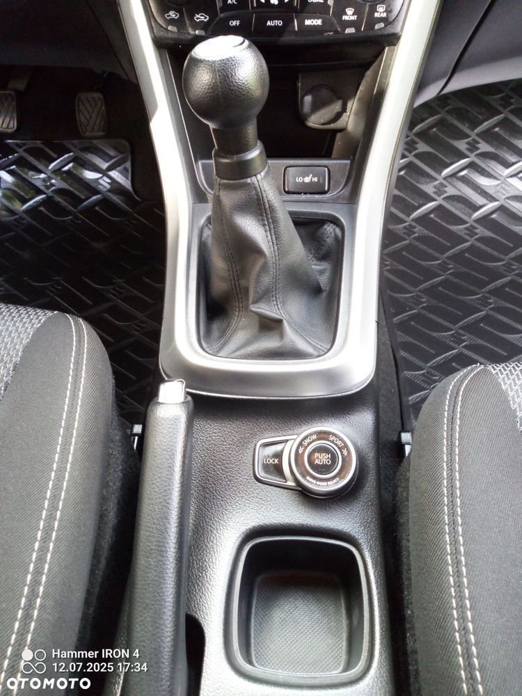 Suzuki SX4 S-Cross 1.6 Premium 4WD - 11