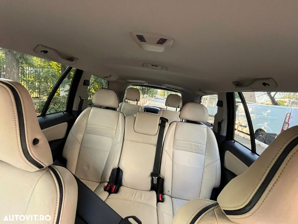 Volvo XC 90 D5 AWD Geartonic RDesign - 10