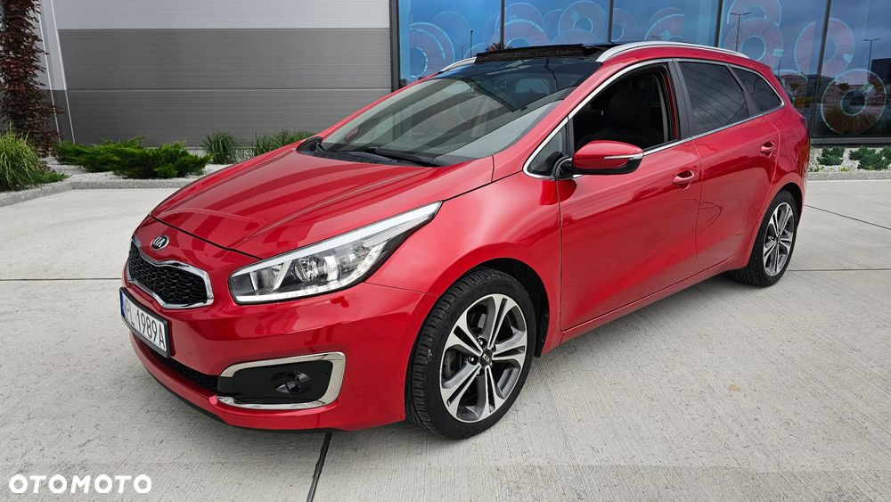 Kia Ceed Cee'd 1.6 CRDi Smart - 29