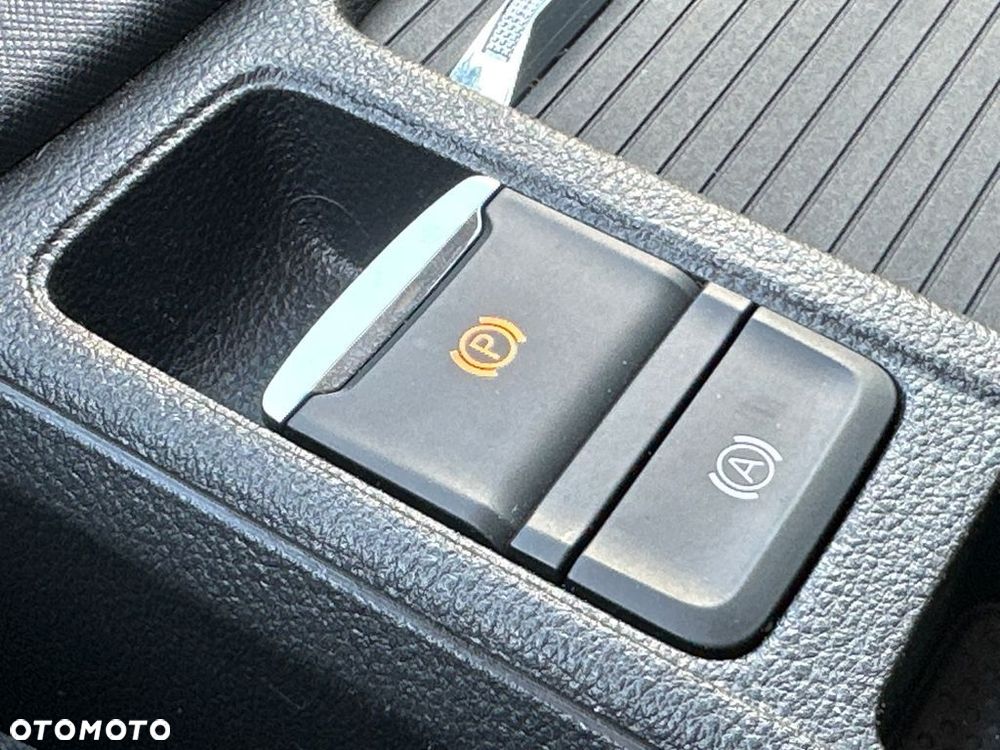 Skoda Octavia 1.5 TSI ACT Ambition - 27