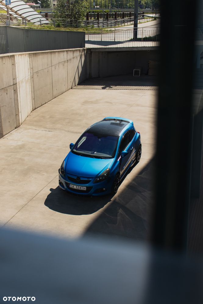 Opel Corsa 1.6T OPC - 12