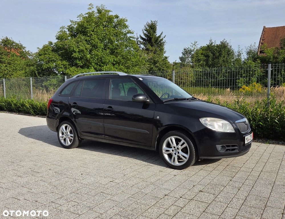 Skoda Fabia 1.6 16V STYLE Edition - 4