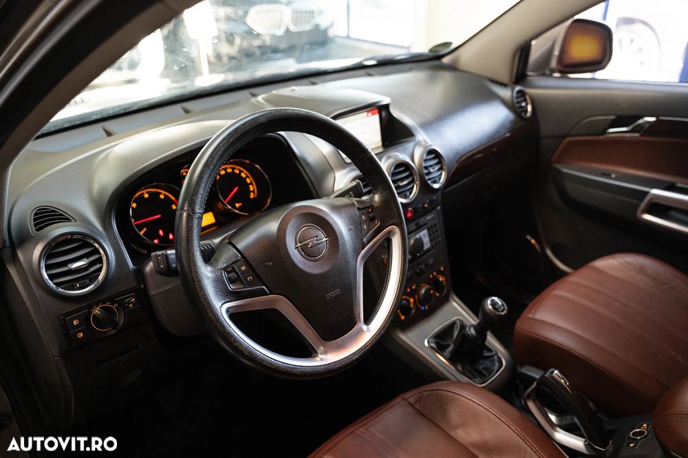 Opel Antara 2.0 CDTI 4x4 Navi - 26