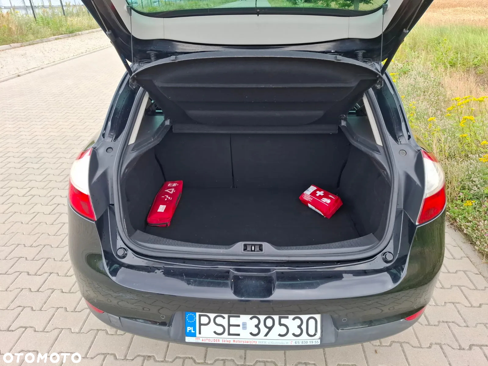 Renault Megane 1.5 dCi Bose - 9