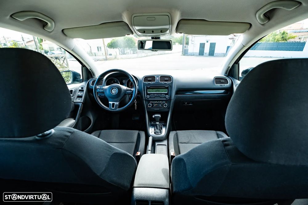 VW Golf 2.0 TDi Highline DSG - 19