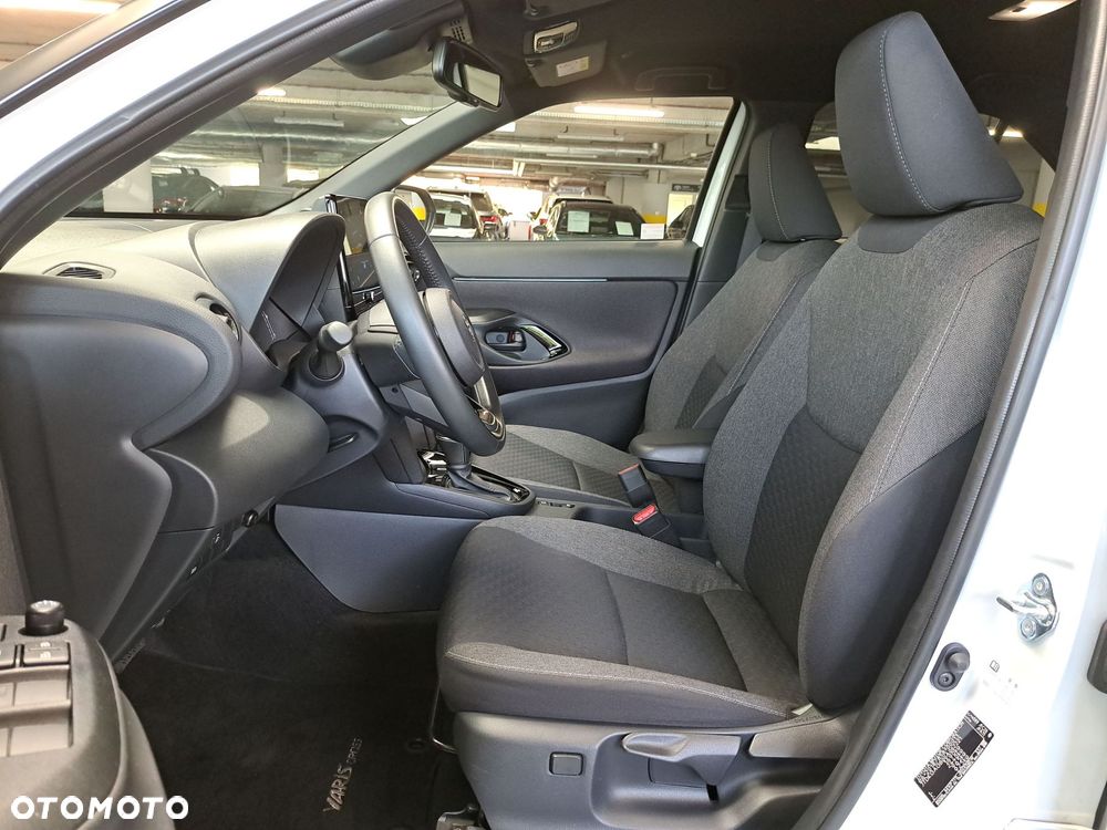 Toyota Yaris Cross Hybrid 1.5 Style - 30