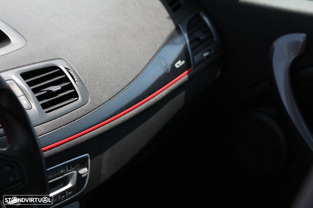 Renault Mégane Sport Tourer 1.5 dCi GT Line - 25