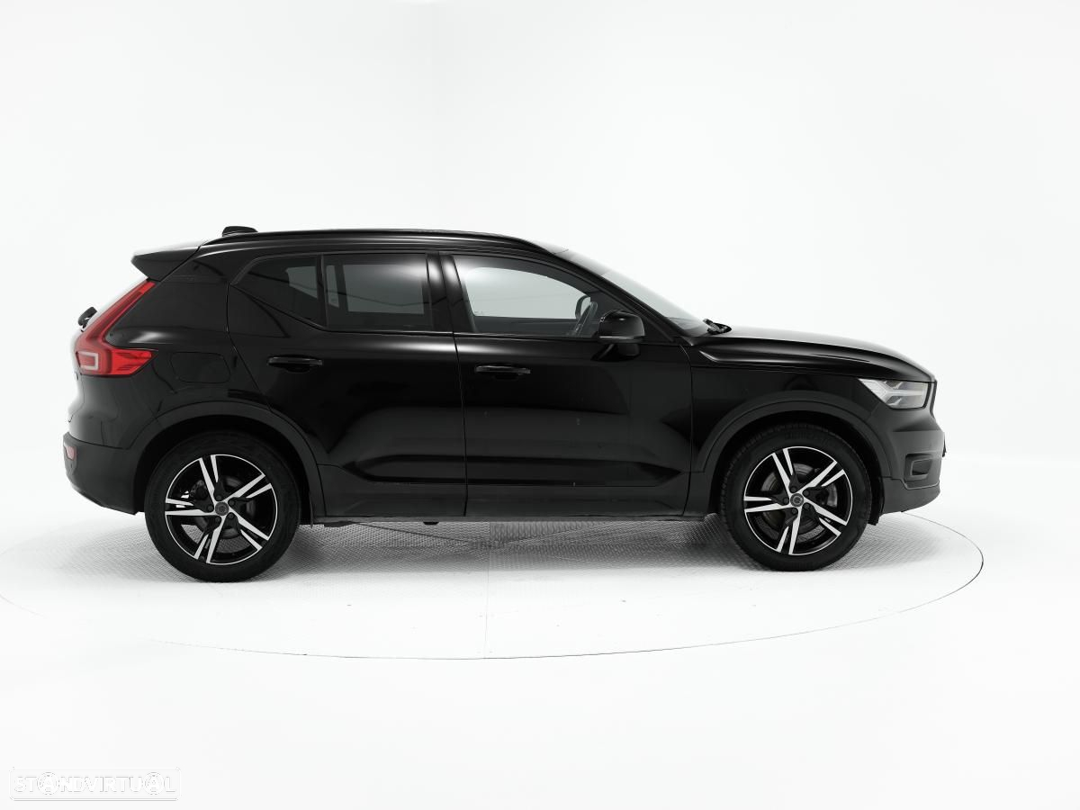 Volvo XC 40 1.5 T5 PHEV R-Design - 2