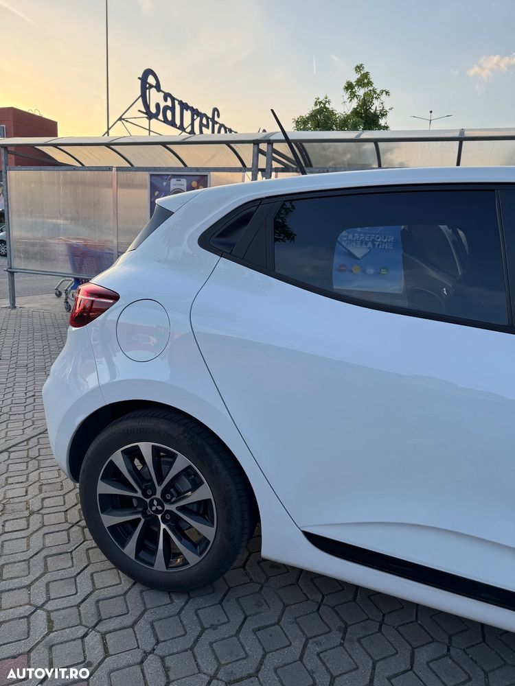Mitsubishi Colt 1.6 L AT HEV Invite StyleCold - 5