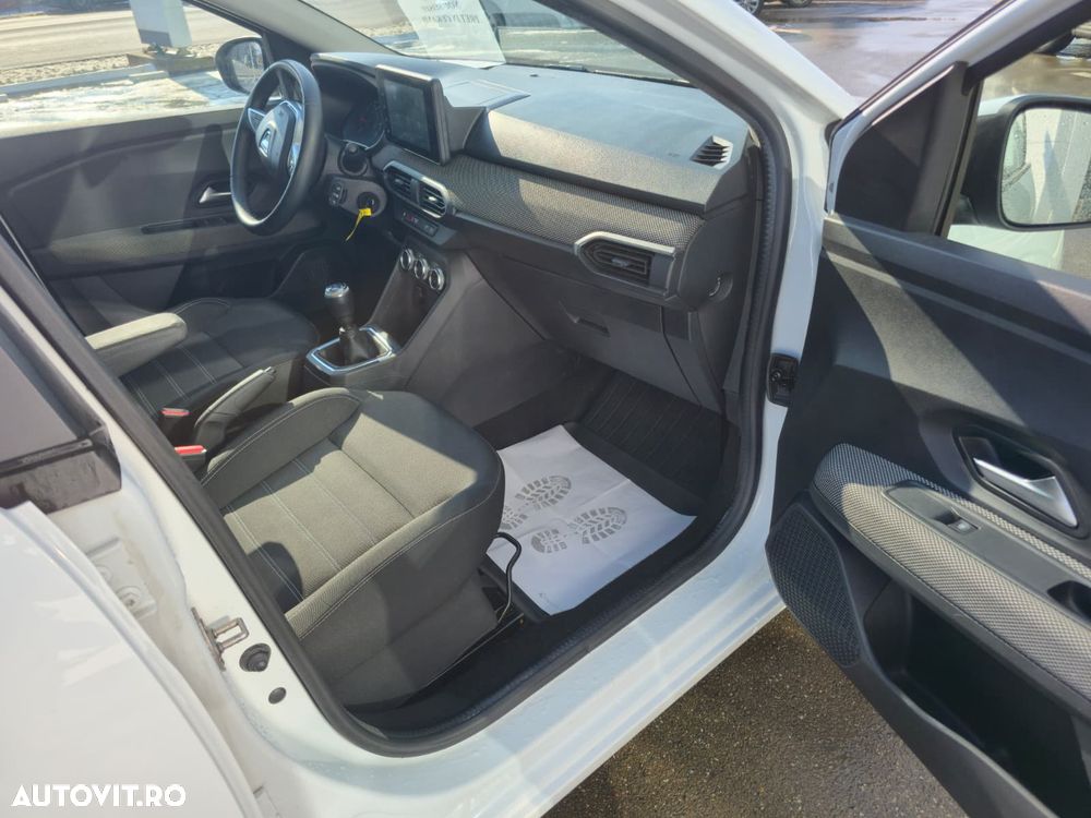 Dacia Logan TCe 90 MT6 Comfort - 16