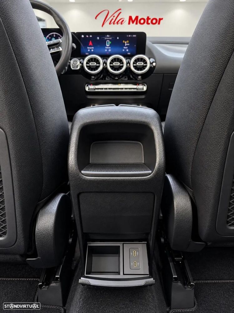 Mercedes-Benz GLA 180 d AMG Line - 13