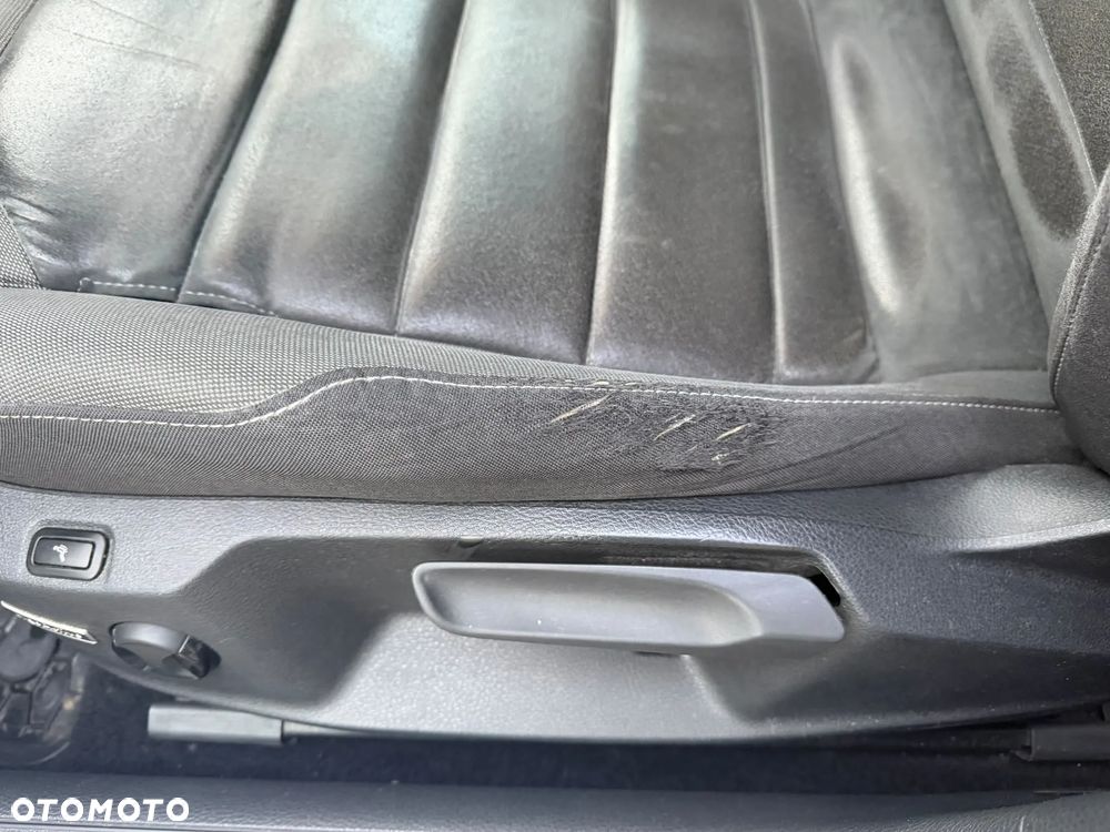 Volkswagen Golf 1.5 TSI BMT Evo Comfortline - 18