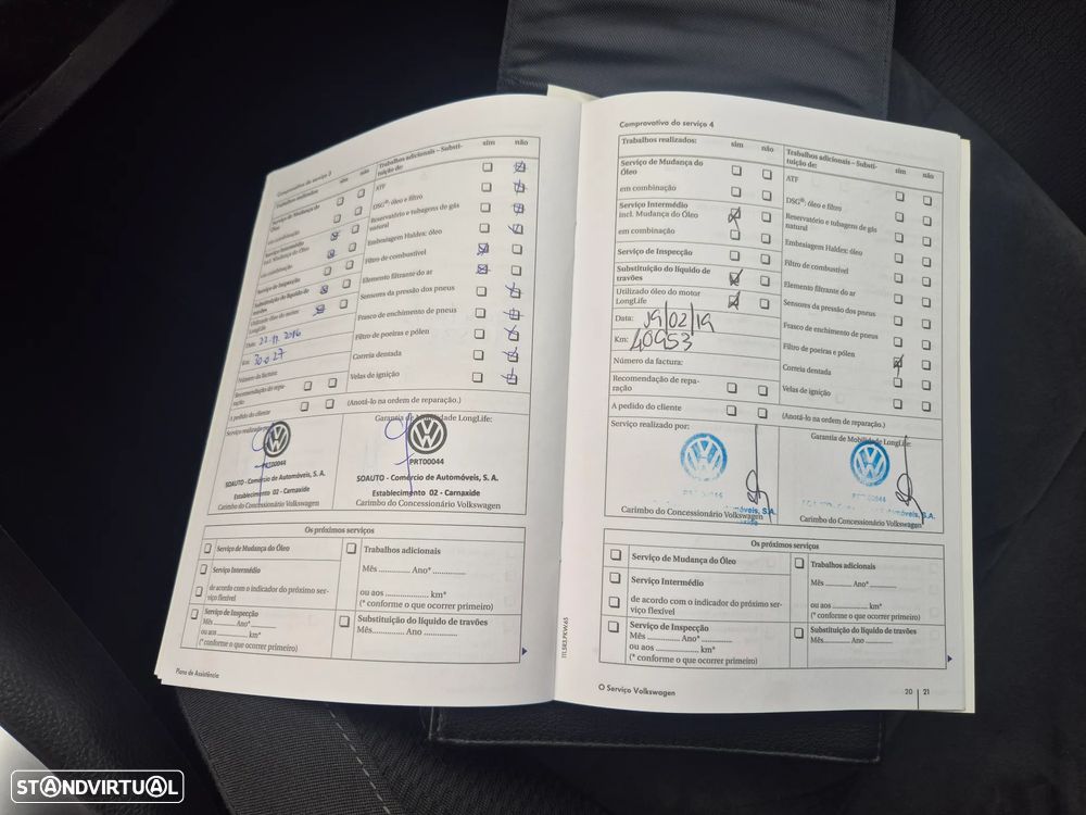 VW Golf 1.6 TDi Highline DSG - 21