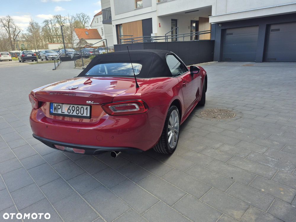 Fiat 124 Spider - 5