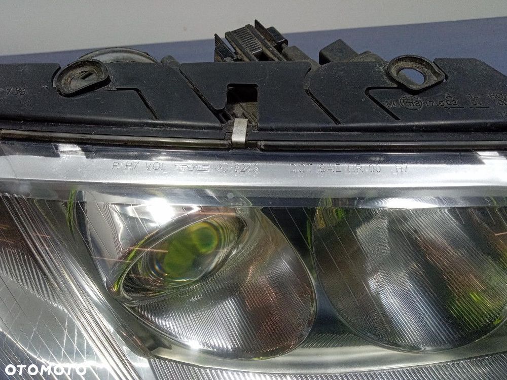 VW PASSAT B5 FL LIFT REFLEKTOR PRAWY LAMPA PRZÓD EU 20-6243 - 7