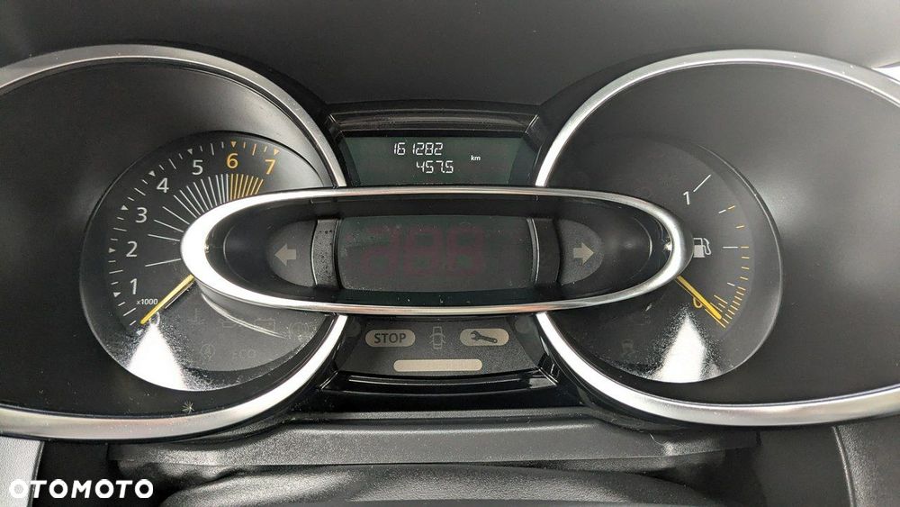 Renault Clio - 21