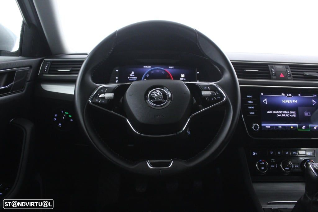 Skoda Superb Break 2.0 TDI Ambition - 19