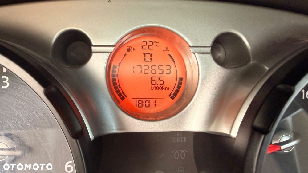 Nissan Qashqai 2.0 dCi 4x4 Tekna - 31