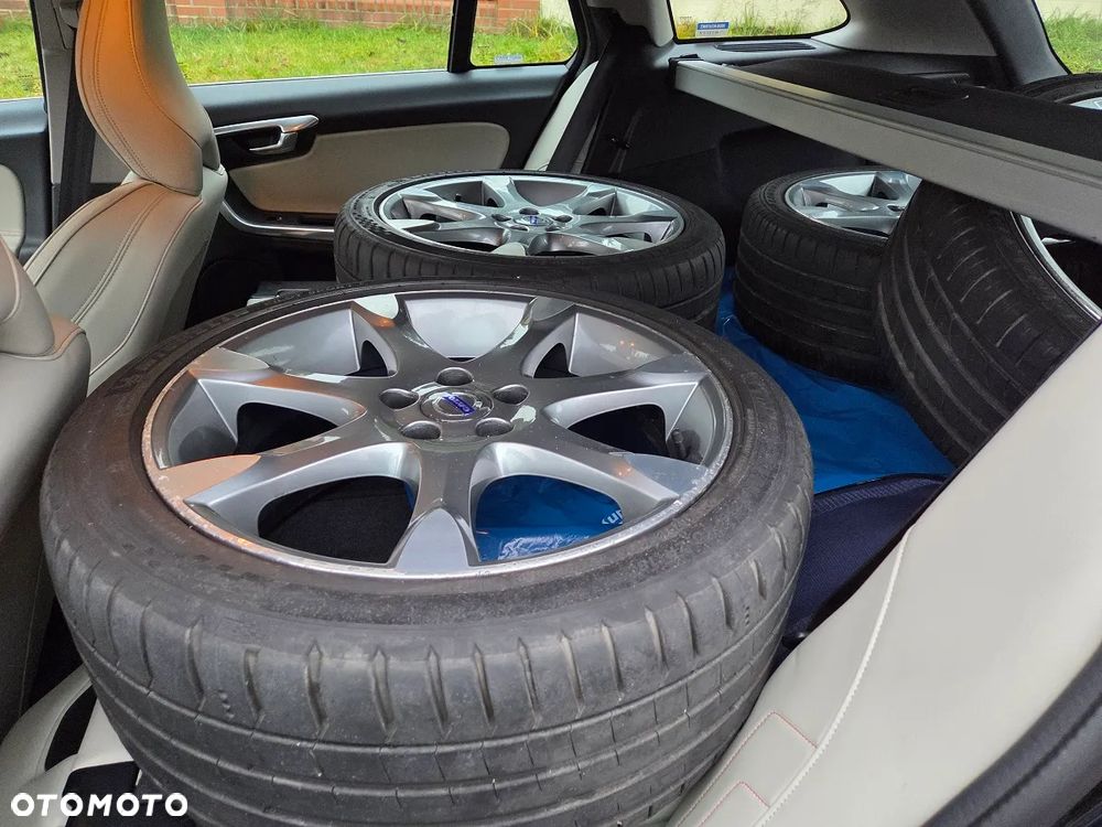 Volvo V60 D4 AWD Drive-E Ocean Race - 8