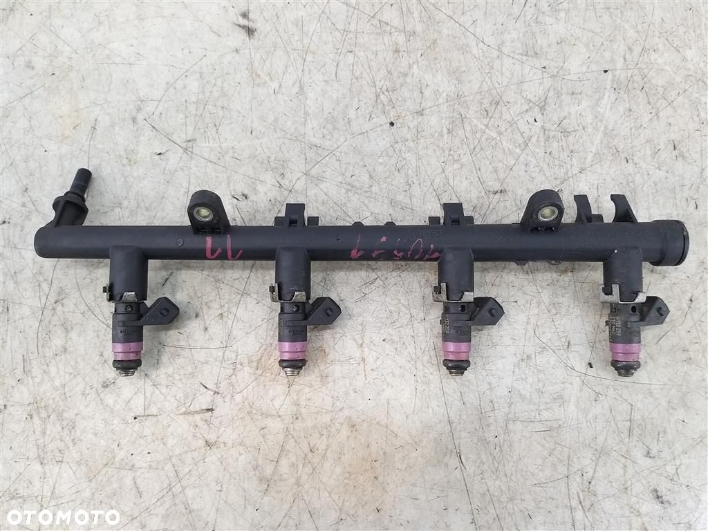 Listwa wtryskiwaczy WTRYSKI Renault Scenic II 1.6B 111KM 2003-2006 H132259 - 1
