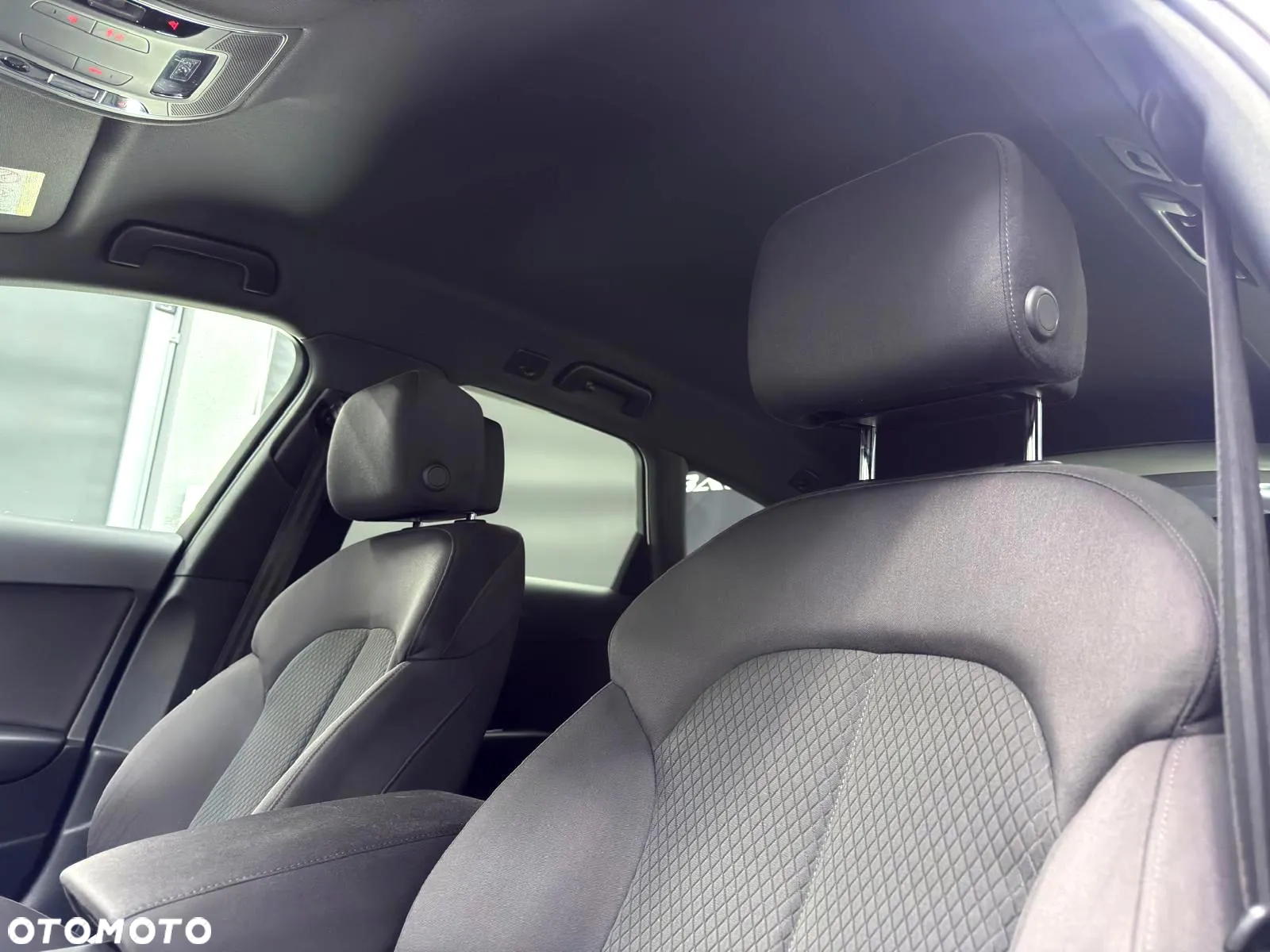 Audi A6 Avant 2.0 TDI Ultra S tronic - 22