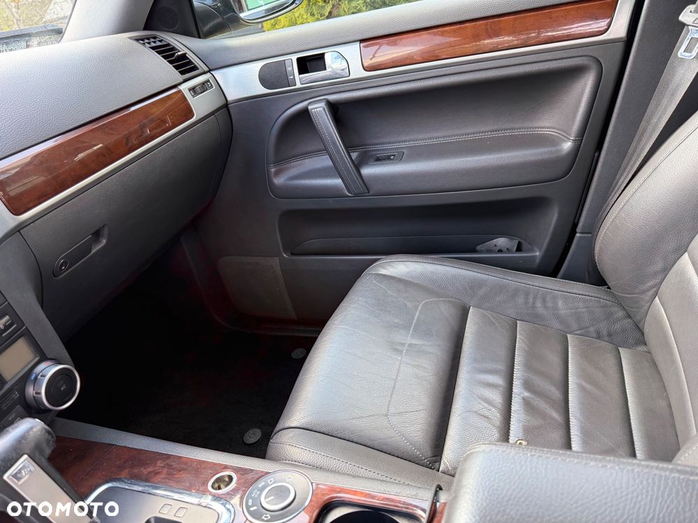 Volkswagen Touareg 3.0 V6 TDI DPF Tiptr - 16