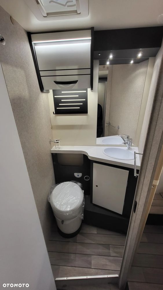 McLOUIS MC4 379 5-osobowy - 22