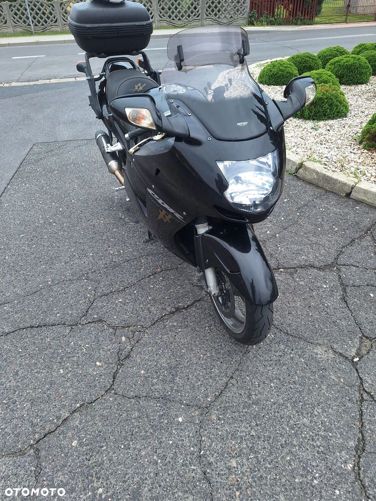 Honda CBR - 1