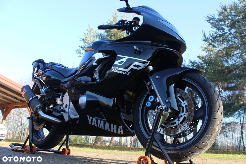 Yamaha YZF - 7