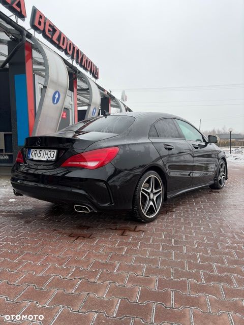 Mercedes-Benz CLA 200 7G-DCT AMG Line - 4