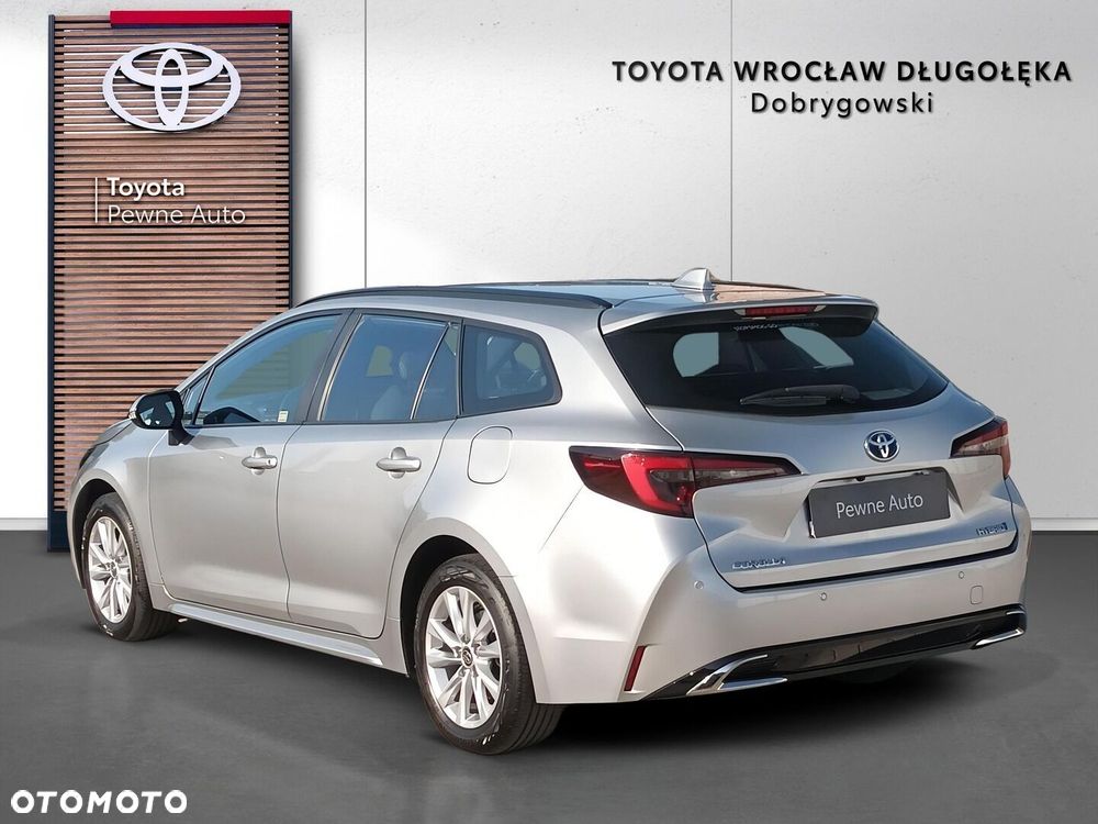Toyota Corolla 2.0 Hybrid Comfort - 5