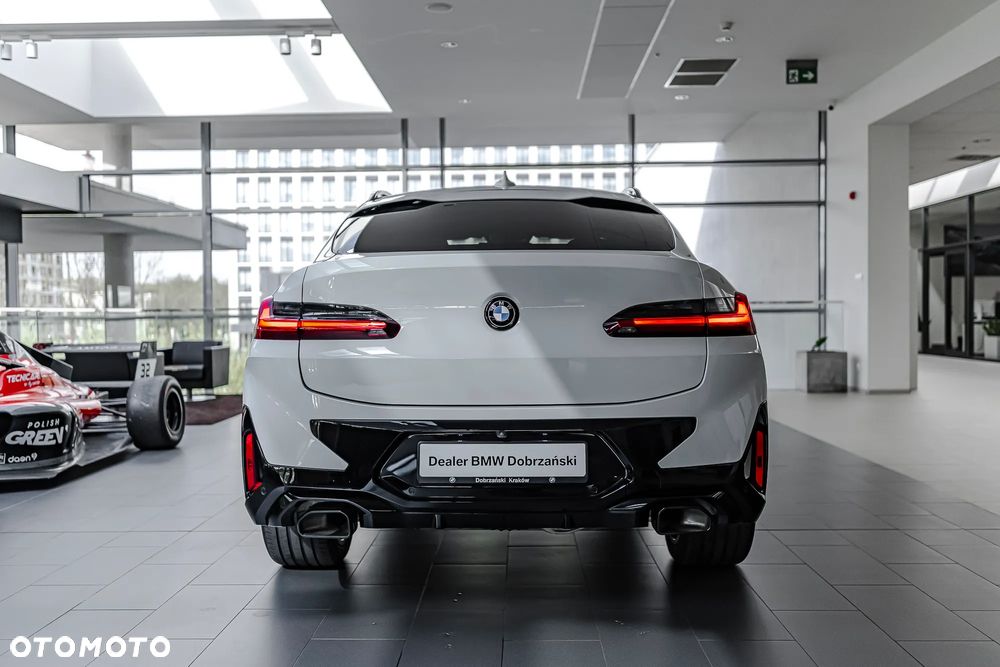 BMW X4 - 22