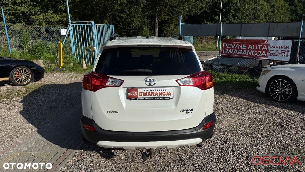 Toyota RAV4 - 10