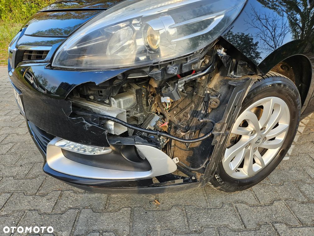 Renault Scenic 1.5 dCi Limited - 9