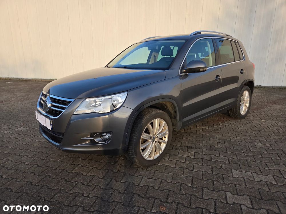 Volkswagen Tiguan 2.0 TDI DPF 4Motion DSG Exclusive - 1