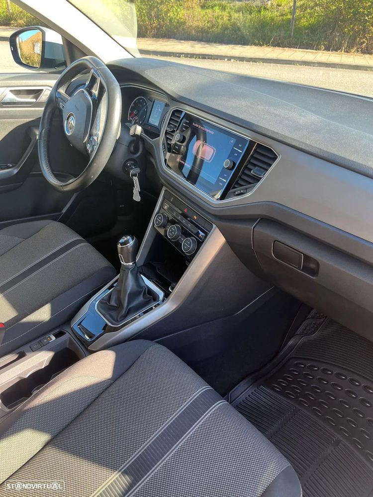 VW T-Roc - 10