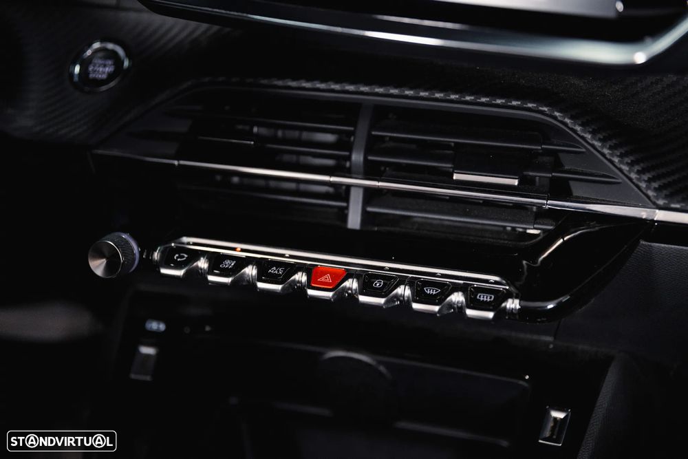 Peugeot e-2008 Active Pack - 22