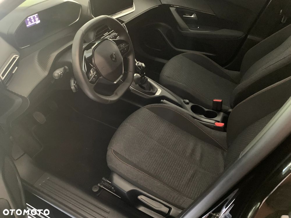 Peugeot 2008 Benzin 100 Style - 9