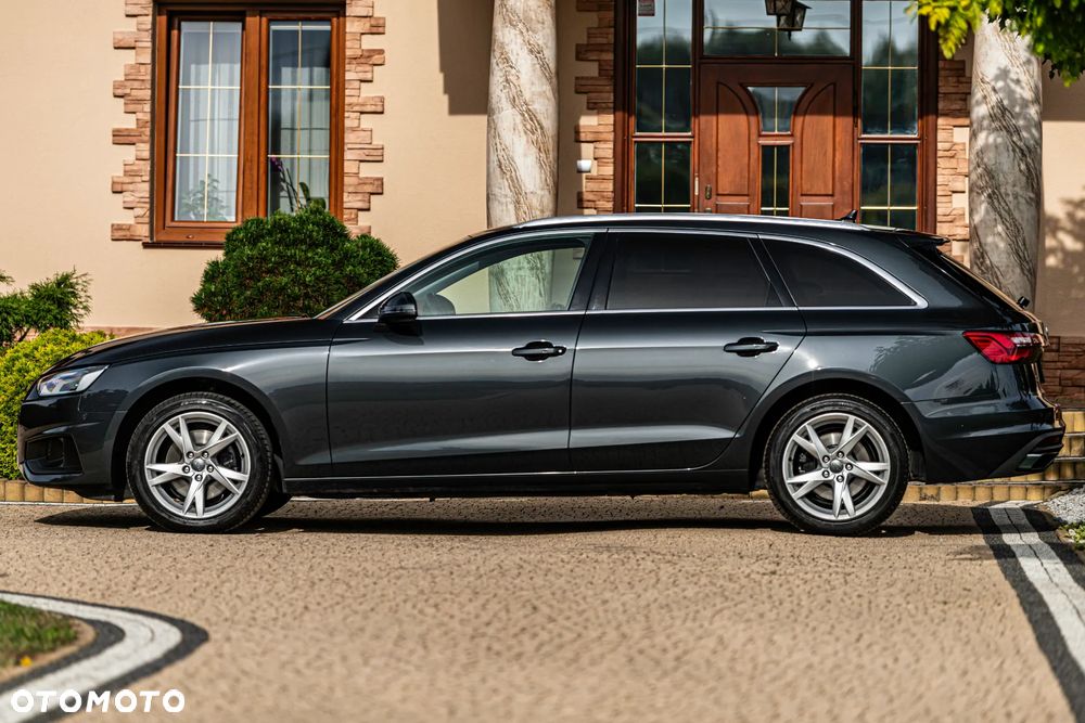 Audi A4 2021 photo 4