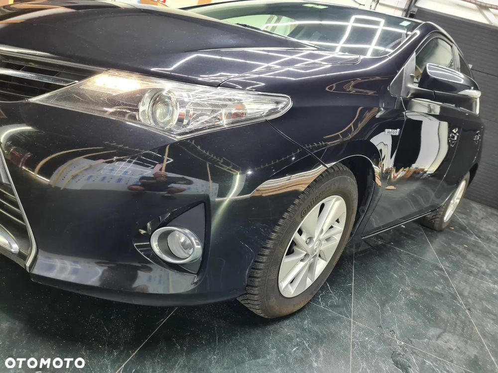 Toyota Auris 1.8 HSD Prestige NAVI - 17