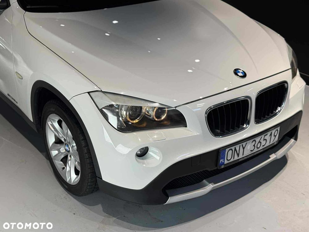 BMW X1 xDrive18d - 11