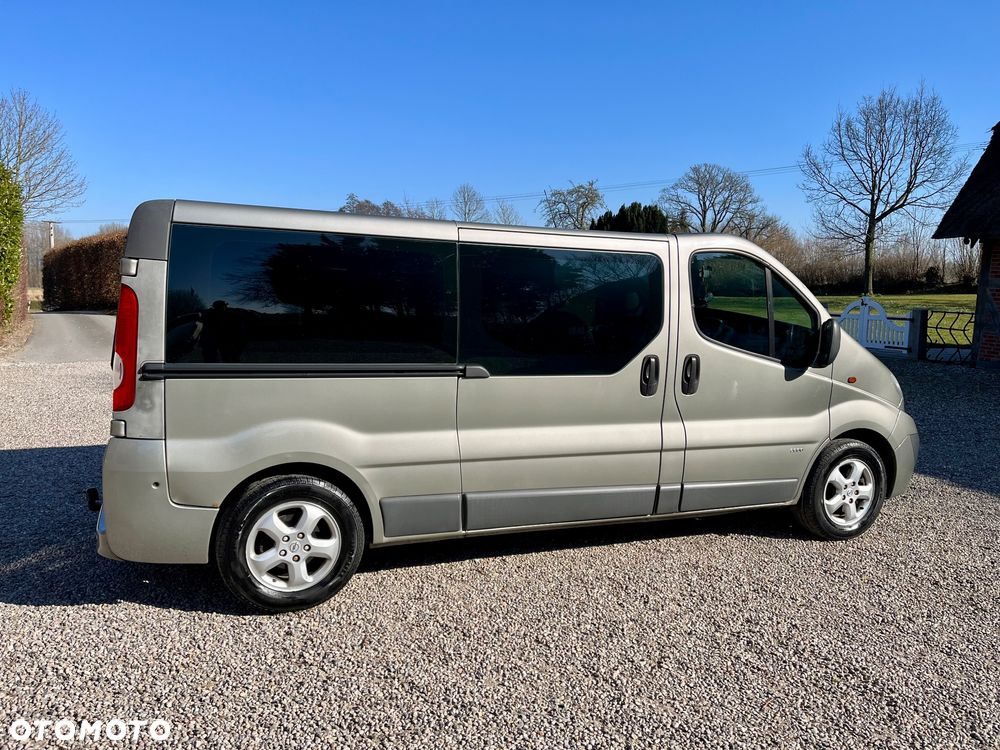 Opel Vivaro L2H1 2.9t - 13
