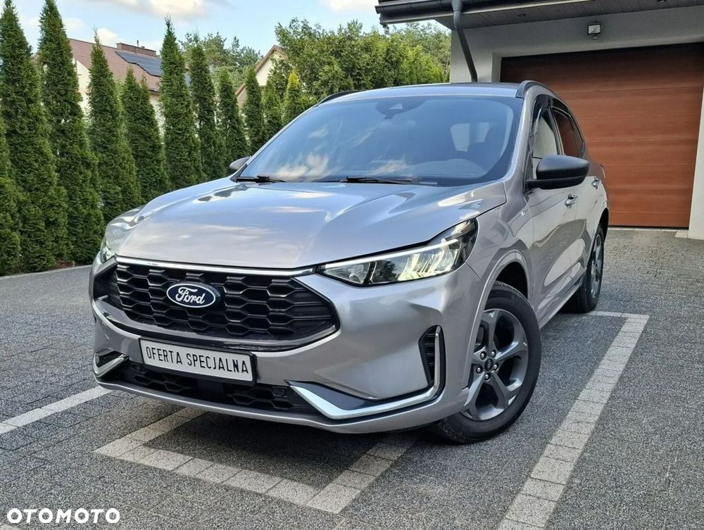 Ford Kuga 2.5 Duratec FHEV 4x4 ST-LINE X